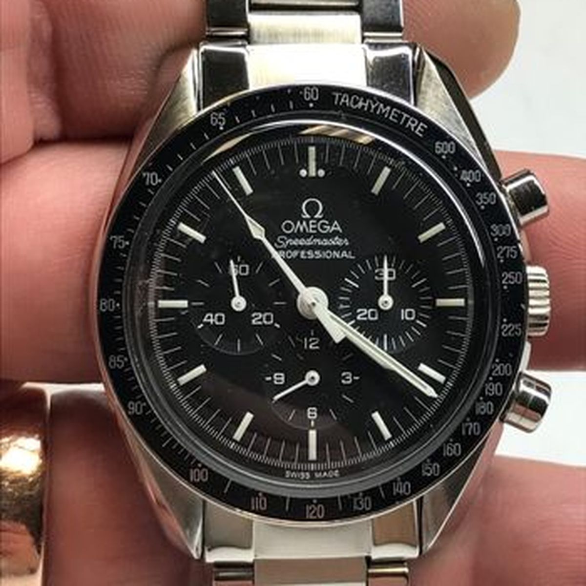authorized omega watch repair center